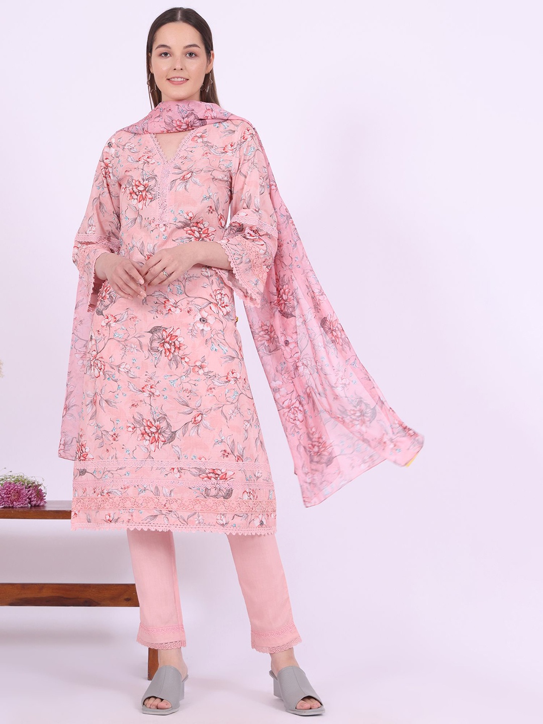 

AURELIA Floral Printed V-Neck Straight Kurta With Trouser And Dupatta, Pink
