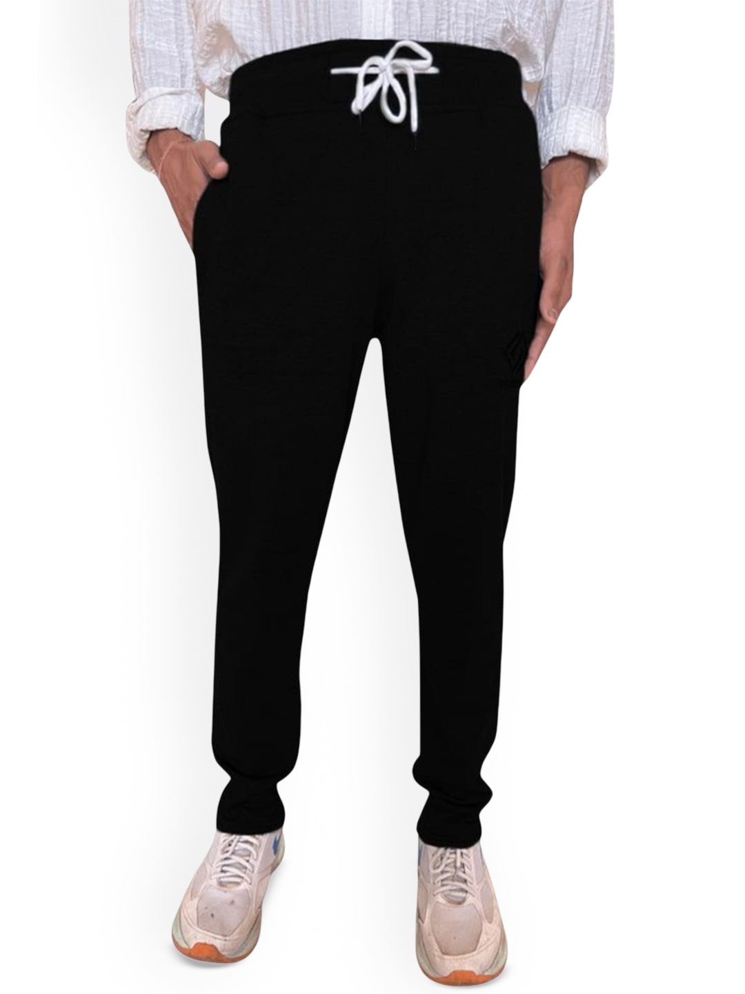 

BAESD Men Regular Fit Mid Rise Cotton Track Pant, Black