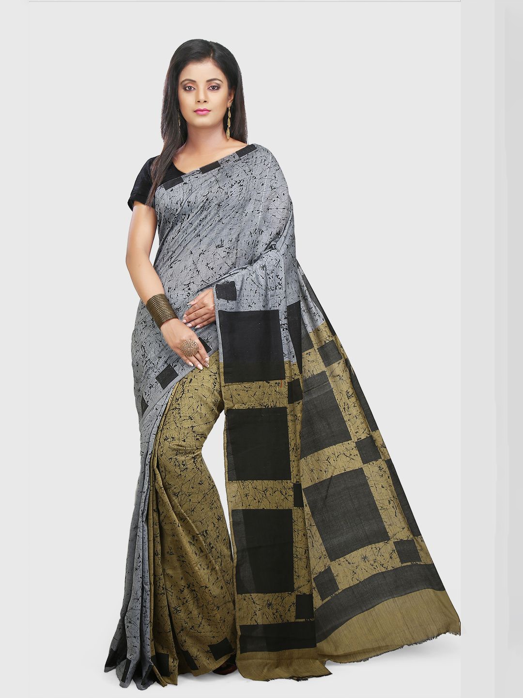 

Crochetin Printed Half and Half Saree, Grey