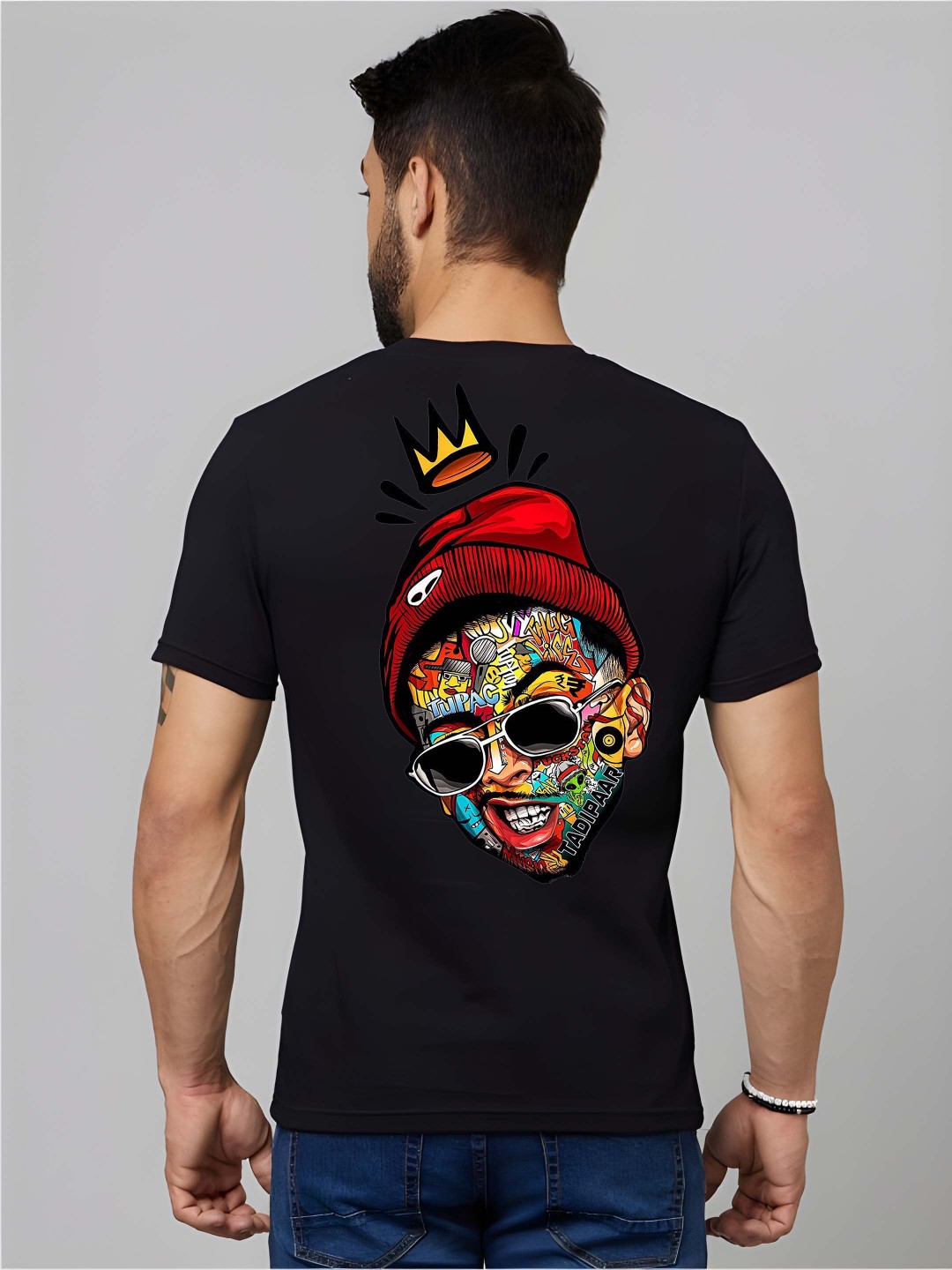 

BOWLIFESTYLE Men Graphic Printed Round Neck Cotton T-shirt, Black