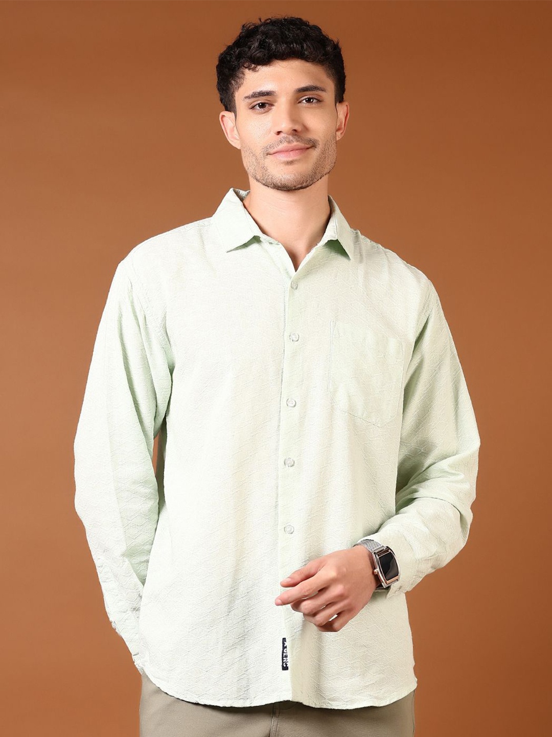 

V-Mart Men Spread Collar Textured Cotton Casual Shirt, Sea green