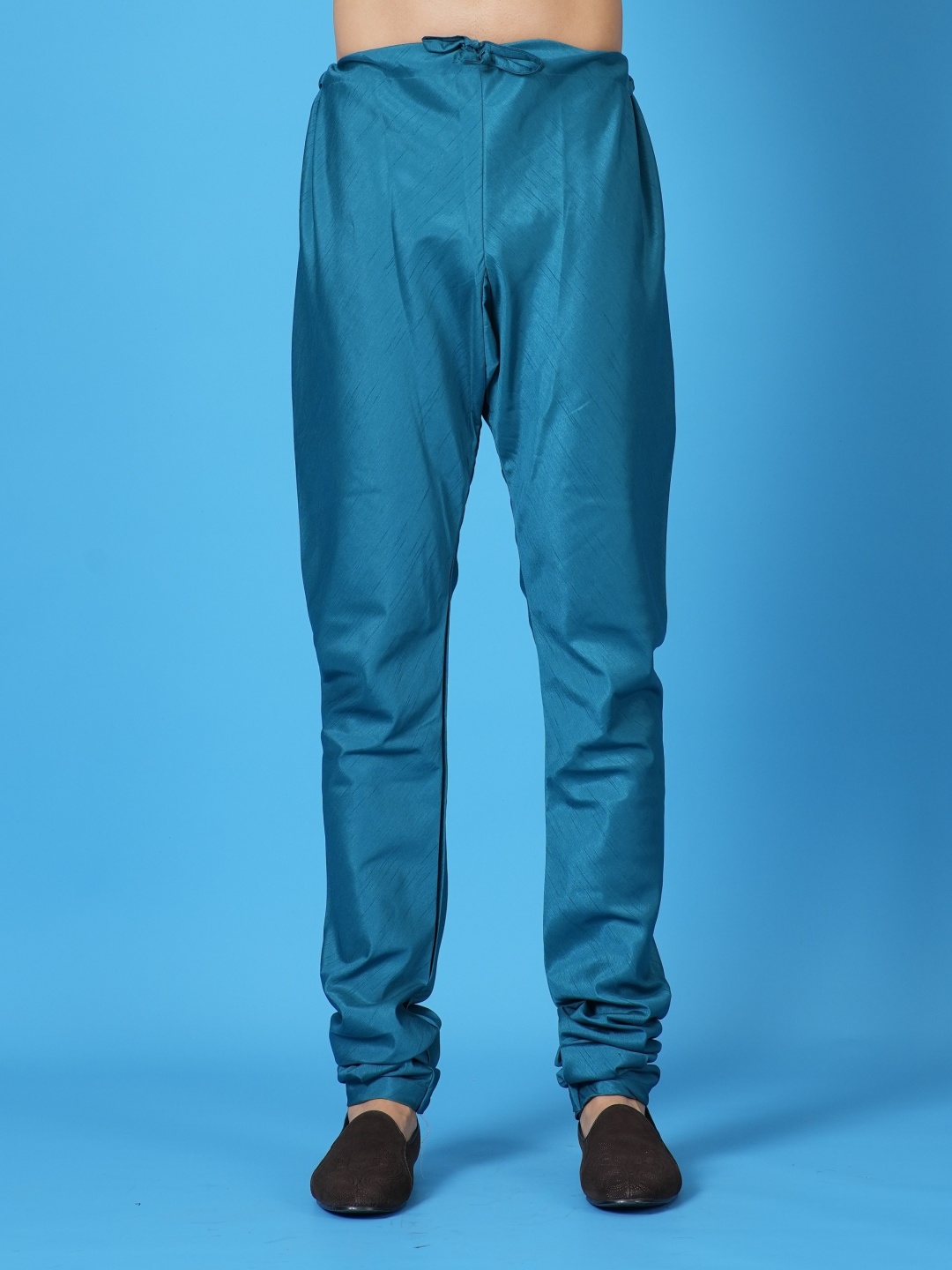 

Sayisha Men Slim-Fit Mid Rise Churidar, Teal