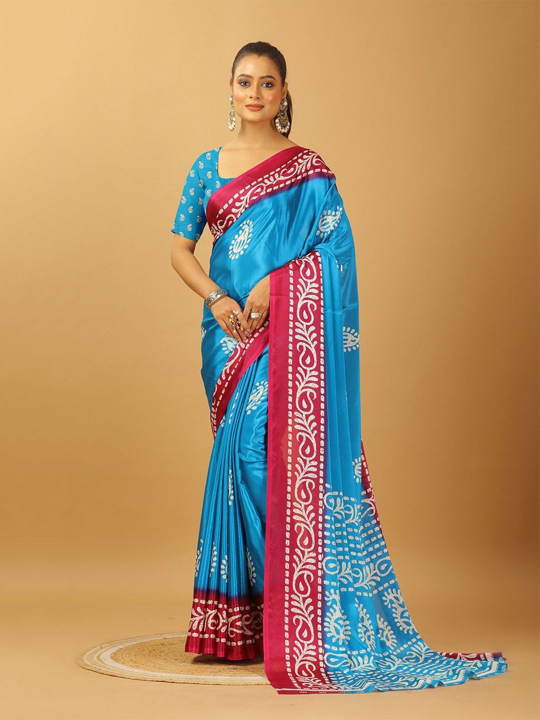 

A.V.M. SILK MILLS Batik Pure Crepe Saree, Turquoise blue