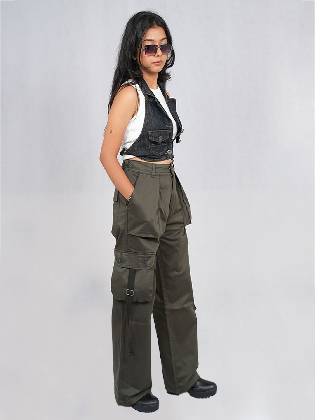 

THE NOMHERD Men Relaxed Loose Fit High-Rise Joggers Trousers, Green