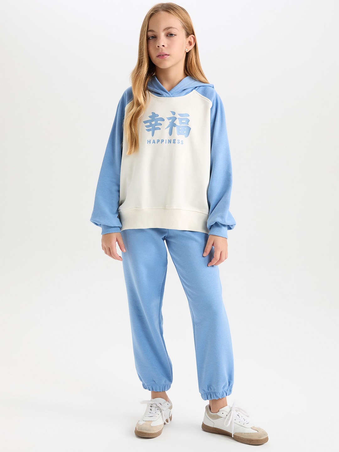 

DeFacto Girls Colourblocked Hooded Sweatshirt With Joggers, Blue