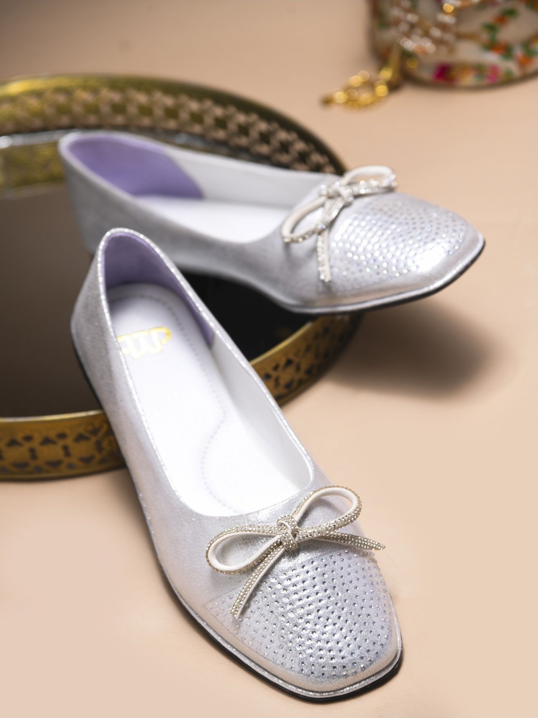 

THE WHITE POLE Women Embellished Ballerinas with Bows Flats, Silver