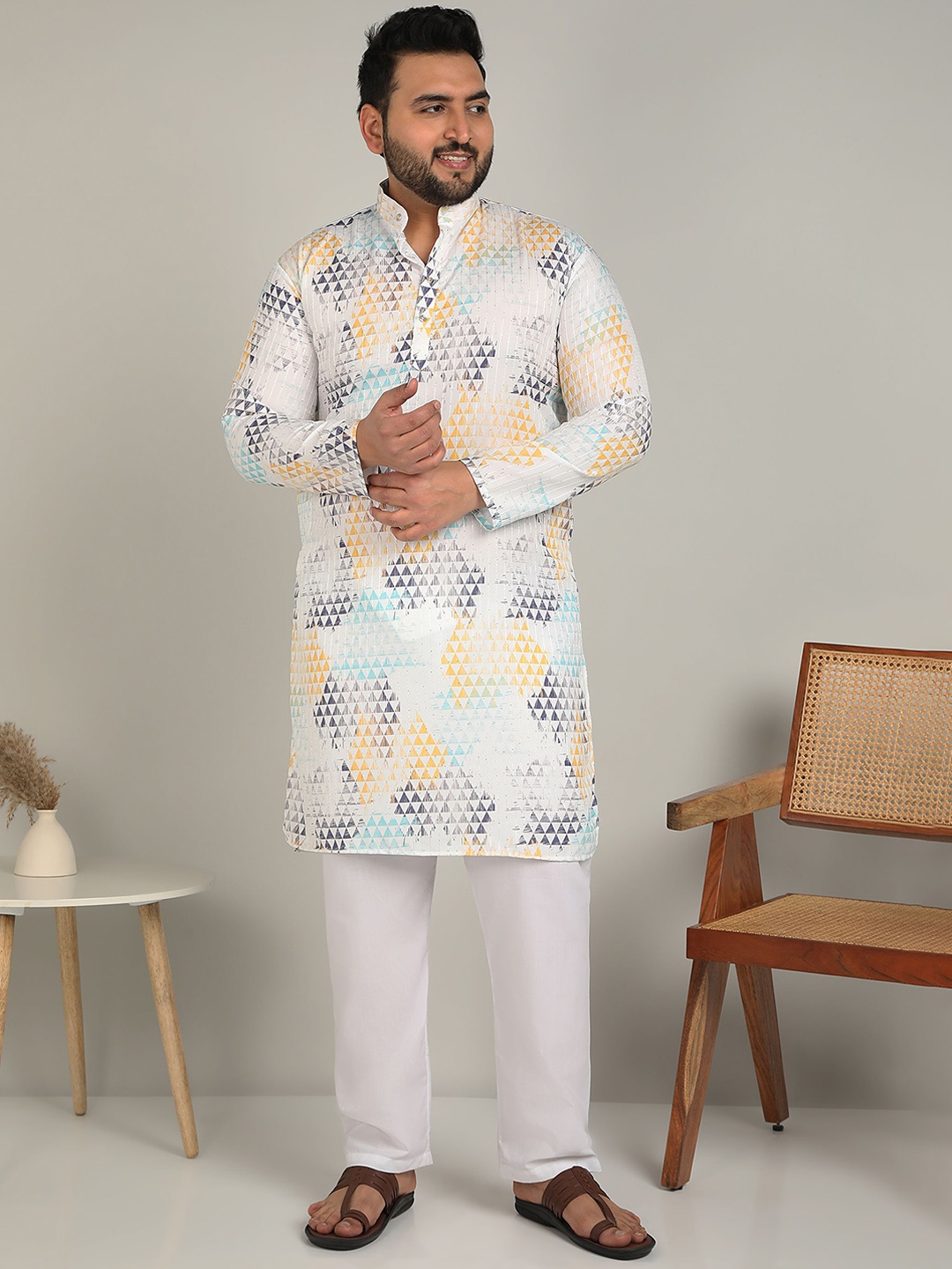 

ADWYN PETER Men Floral Printed Asymmetric Mandarin Collar Kurta, Multi