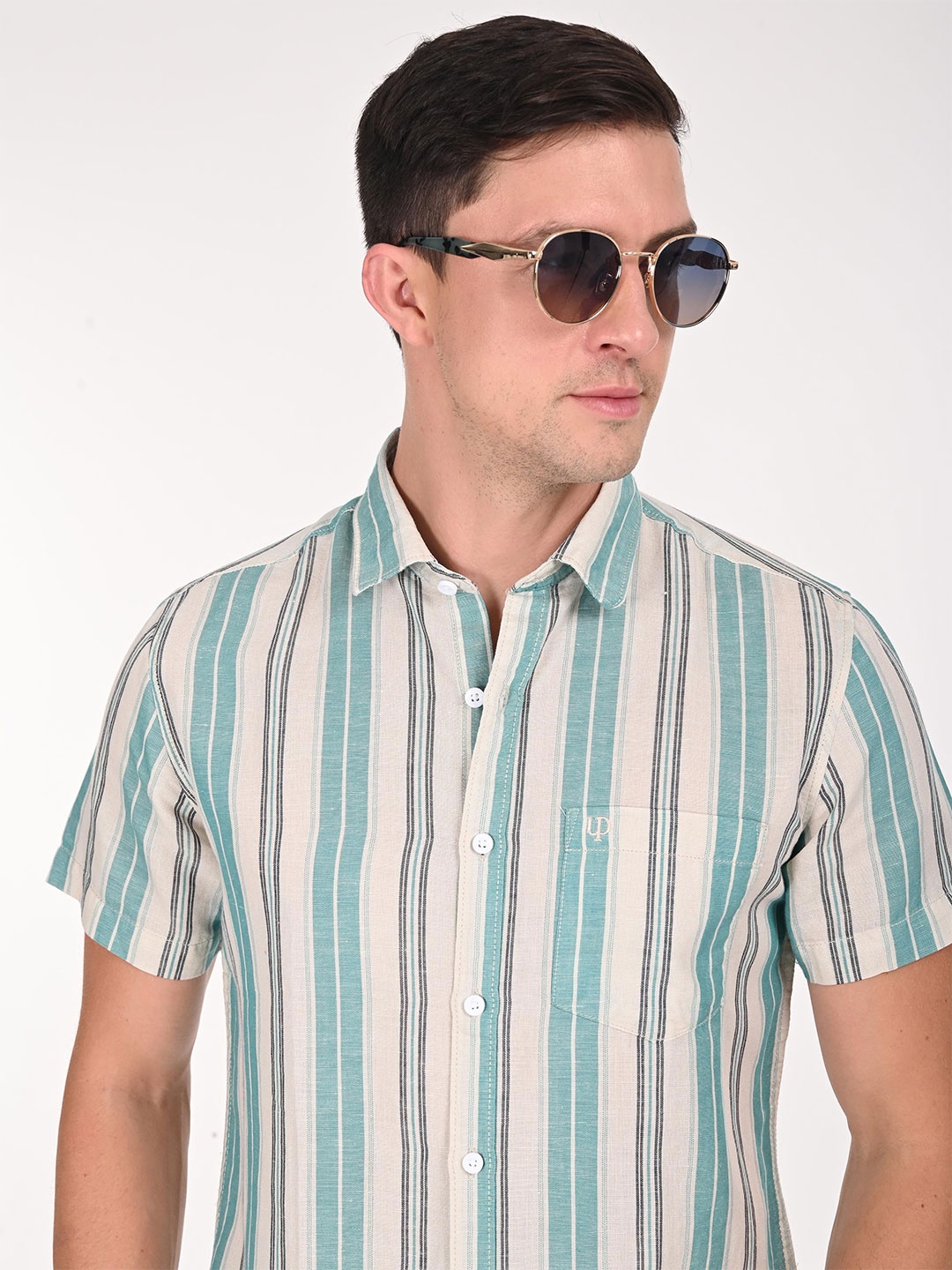 

URBAN POCHE Men Spread Collar Vertical Striped Cotton Casual Shirt, Off white