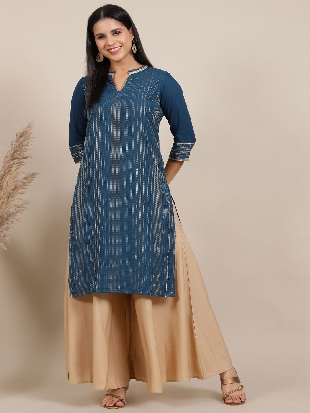 

AURELIA Striped Sequined Work Notch-Neck Pure Cotton Kurta With Palazzo, Navy blue