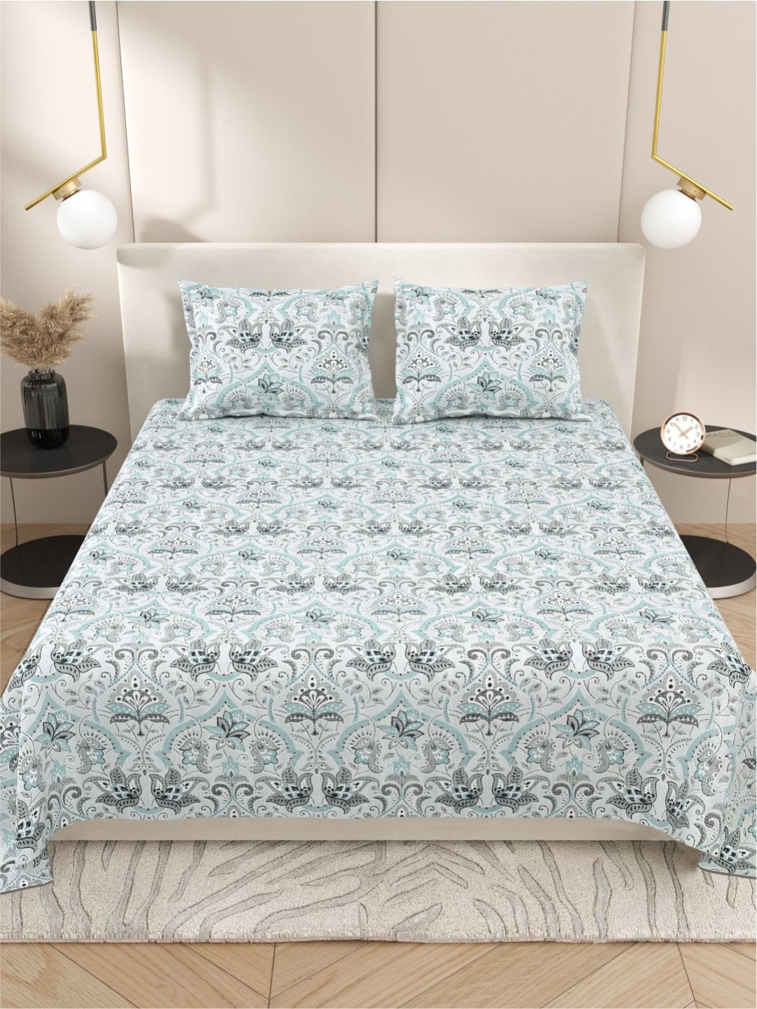 

DREAM WEAVERZ Green Floral Printed Pure Cotton 220 TC King Bedsheet Set 2.75m x 2.55m, White