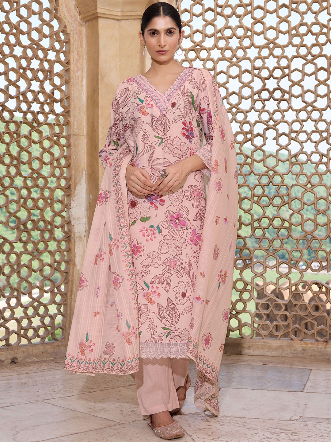 

VIRICA Women Floral Printed Regular Sequinned Kurta with Trousers & With Dupatta, Rose