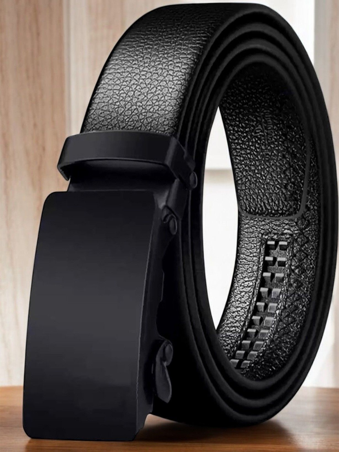 

Provogue Men Textured Belt, Black