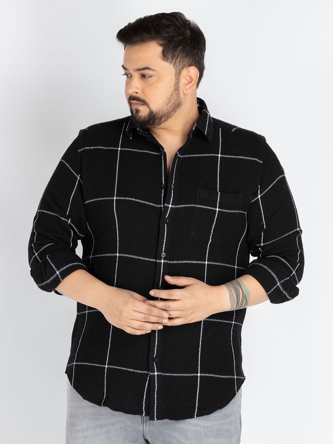 

UNSIZED Men Comfort Oversized Fit Spread Collar Windowpane Checked Cotton Casual Shirt, Black