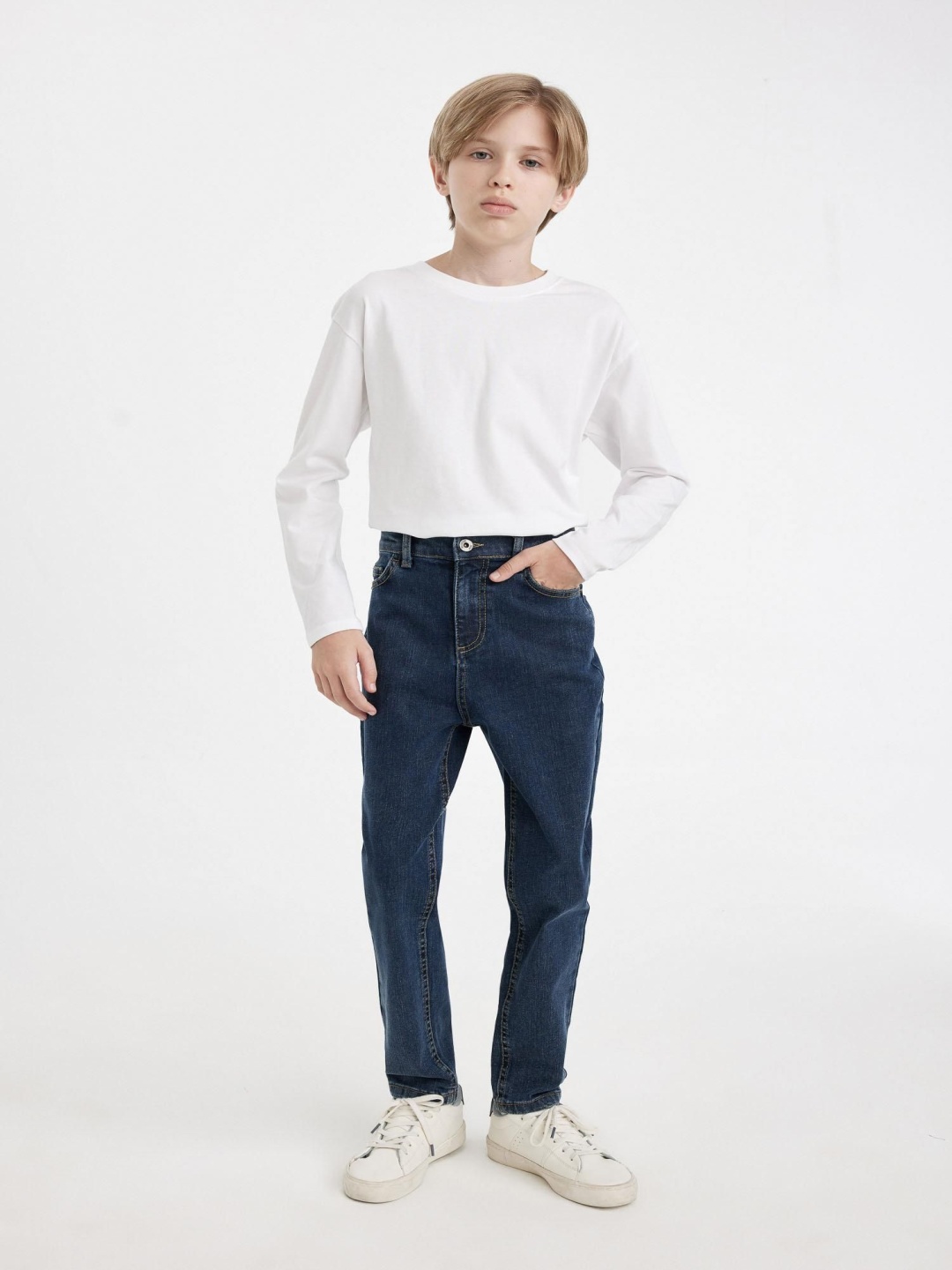 

DeFacto Boys Trousers, Na
