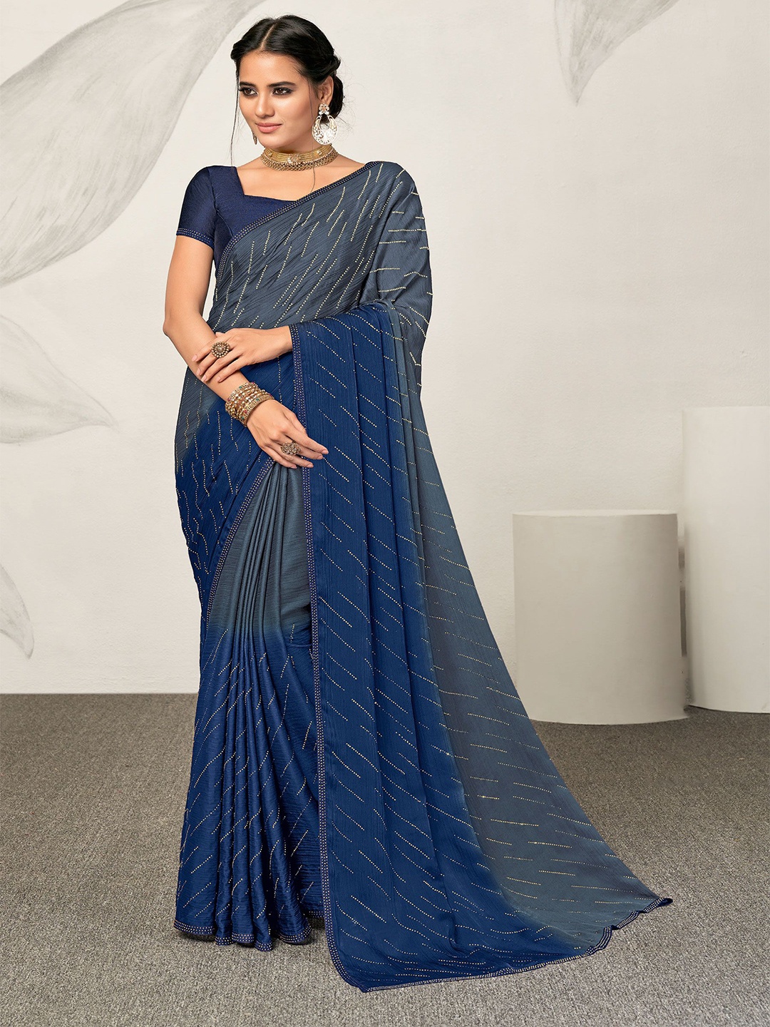 

Laxmipati Embellished Beads and Stones Saree, Navy blue