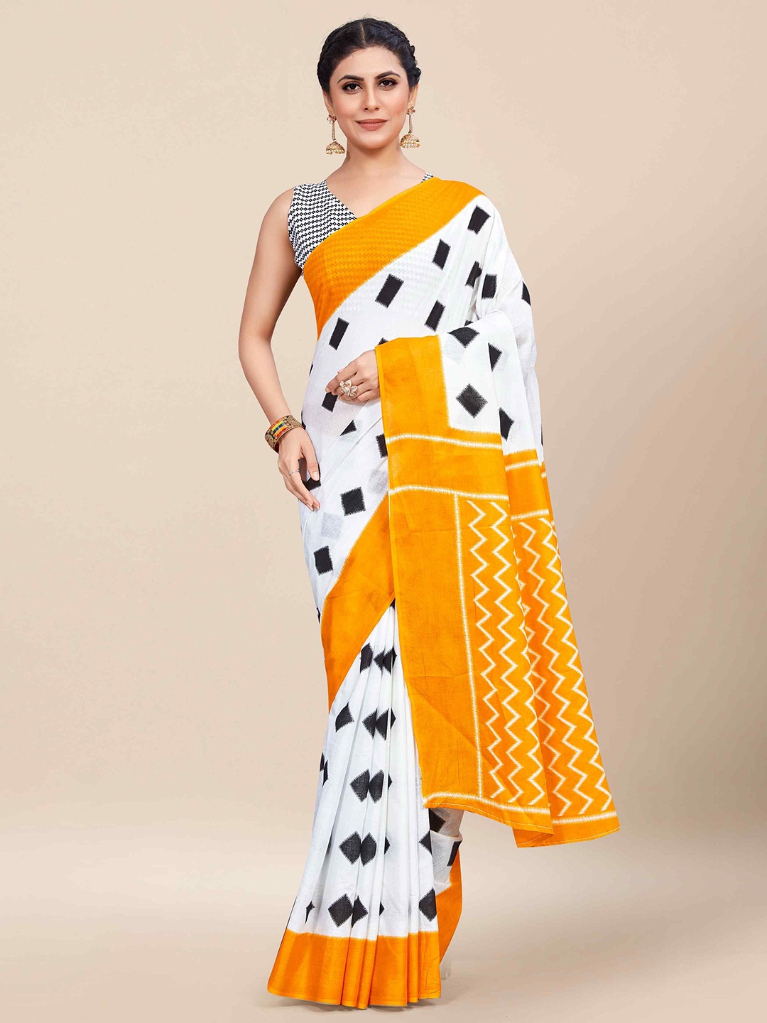 

HERE&NOW Pure Cotton Ikat Saree, White