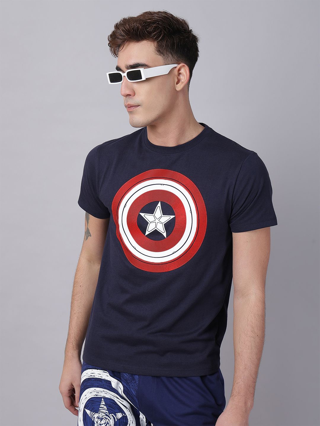 

Free Authority Men Captain America Graphic Printed Round Neck Cotton T-shirt, Navy blue