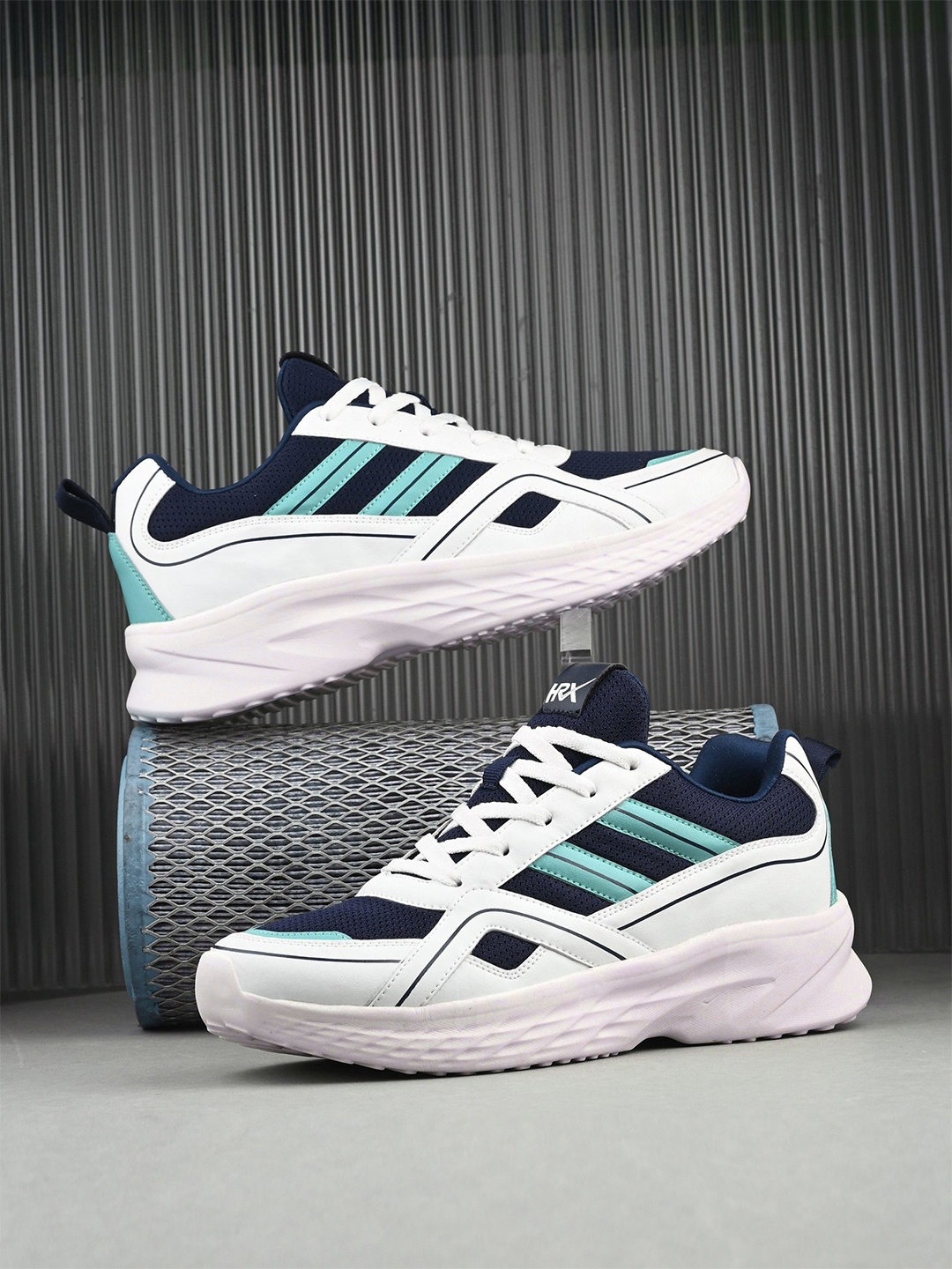 

HRX by Hrithik Roshan Men Mesh Running Non-Marking Shoes, Navy blue
