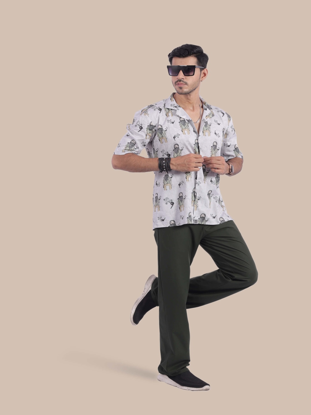 

STITCH MONKEY Men Comfort Opaque Printed Casual Shirt, Multi