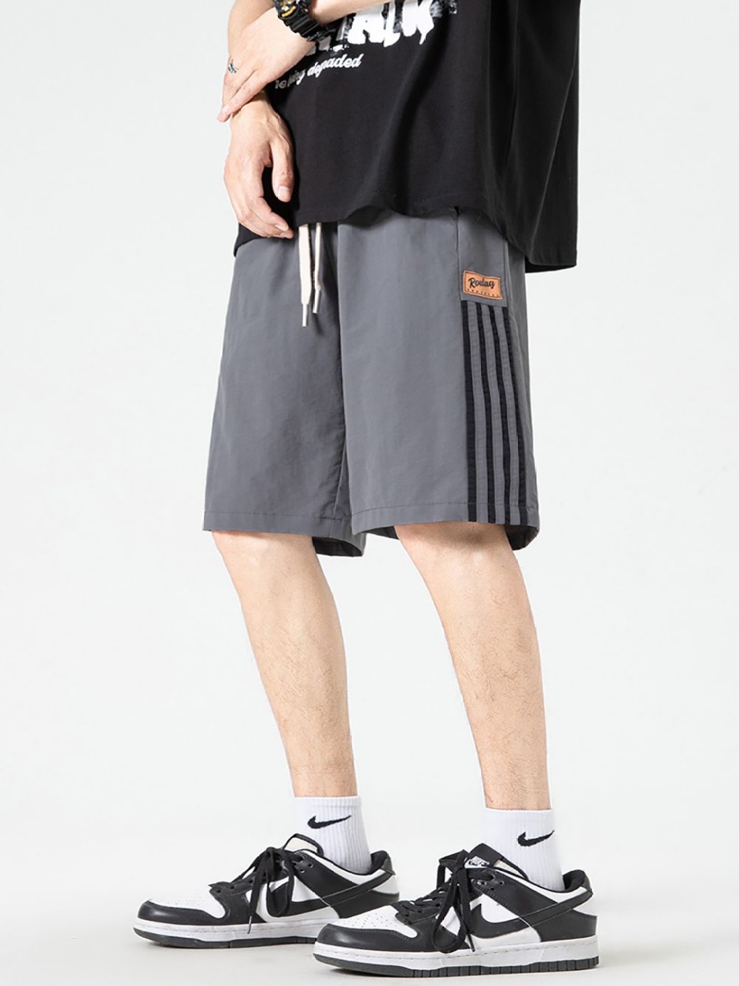 

StyleCast x Revolte Men Loose Fit Shorts, Grey