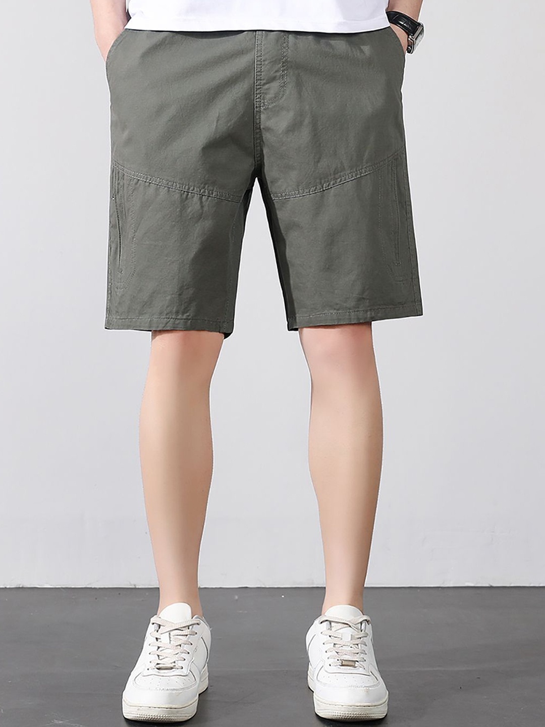 

StyleCast x Revolte Men Shorts, Green