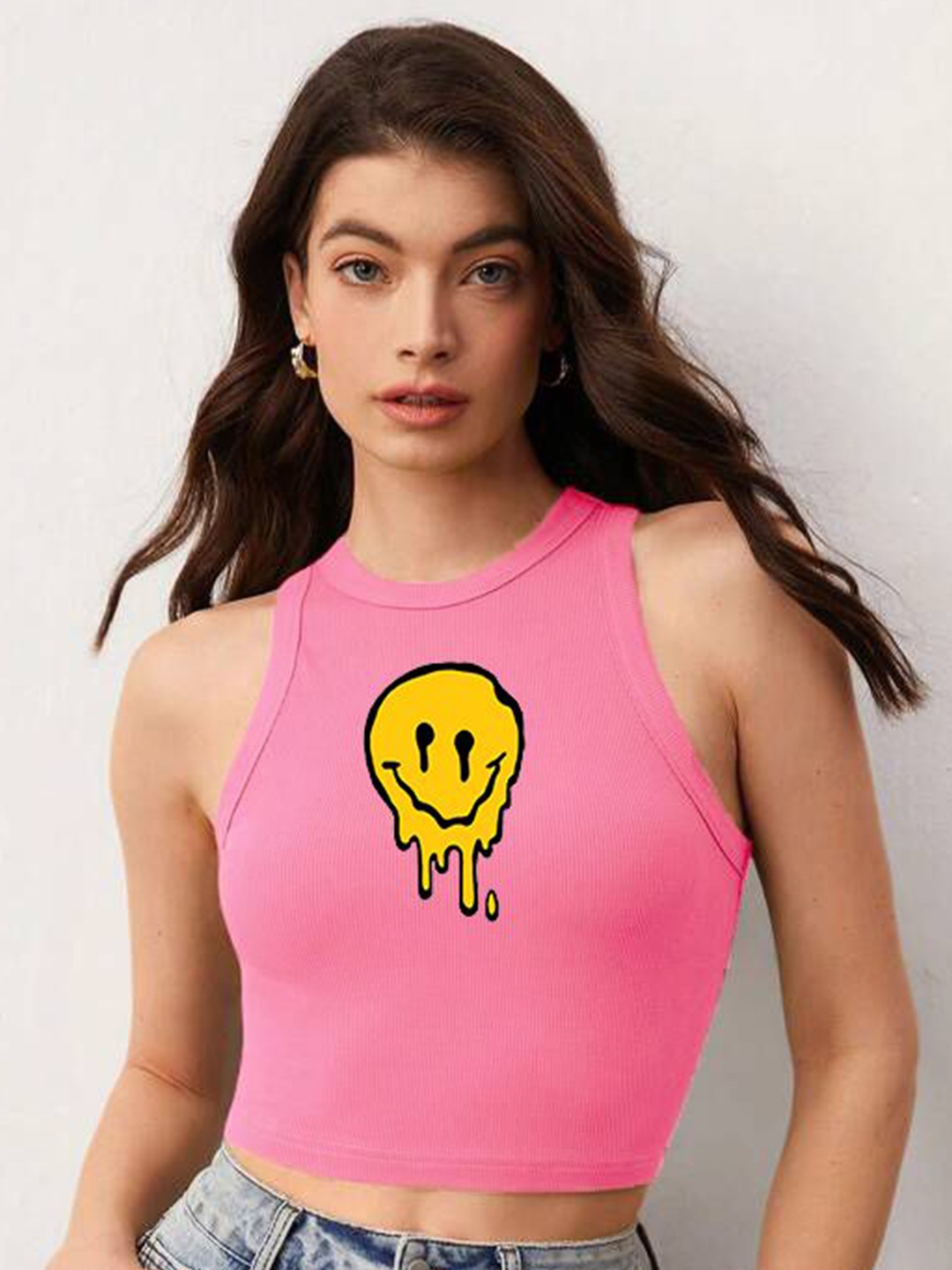 

The Roadster Lifestyle Co Printed Sleeveless Stretchable Crop Top, Pink