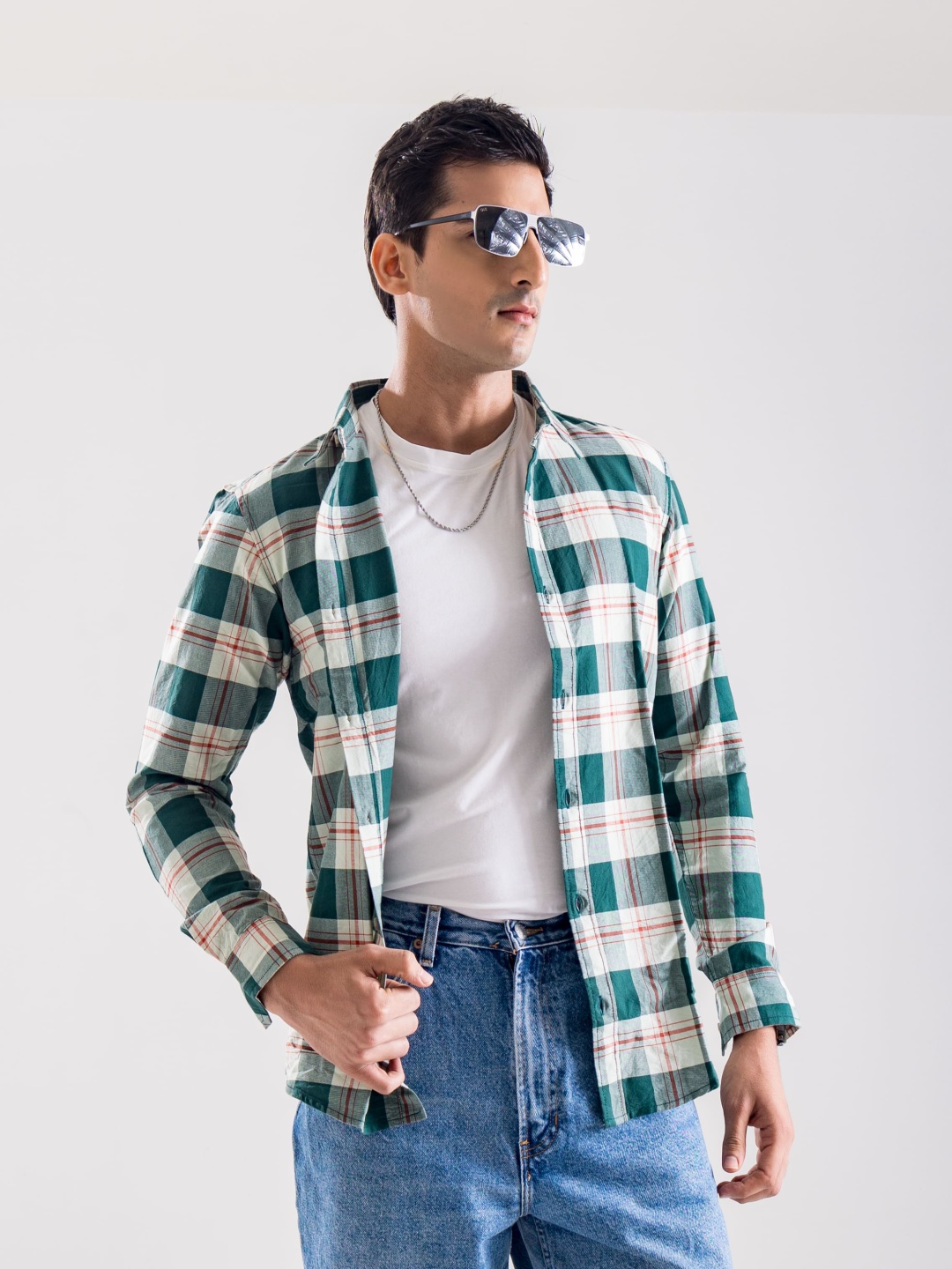 

Code 61 Men Standard Slim Fit Shepherd Checked Casual Shirt, Green