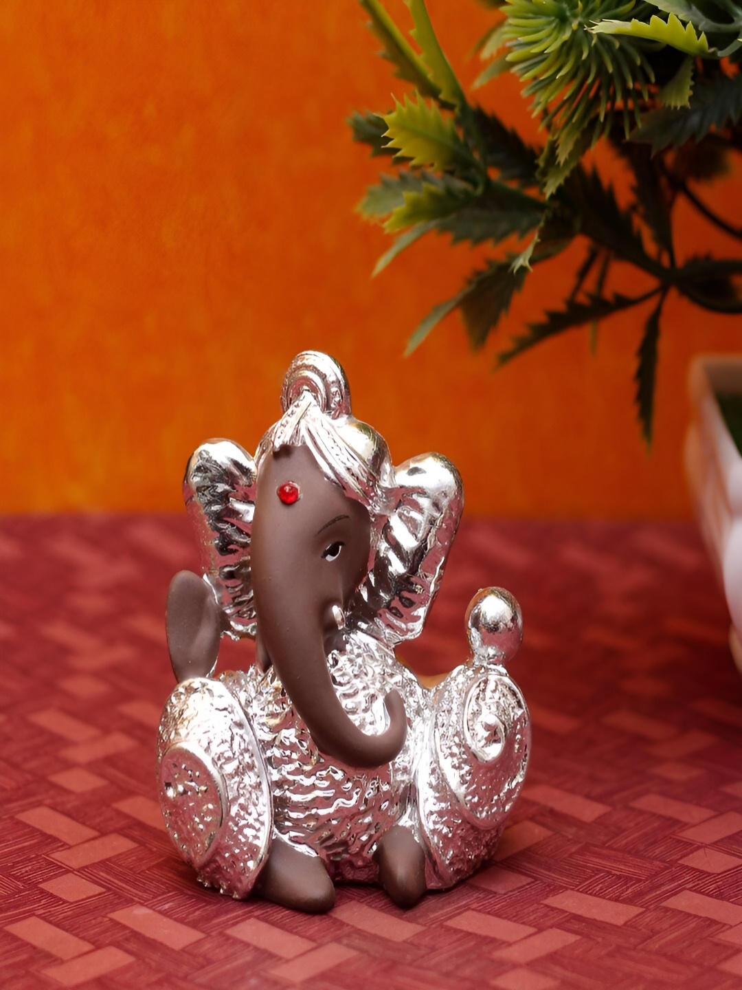 

Craftlayout Silver-Toned Ganesha Ji Religious Idol Showpiece