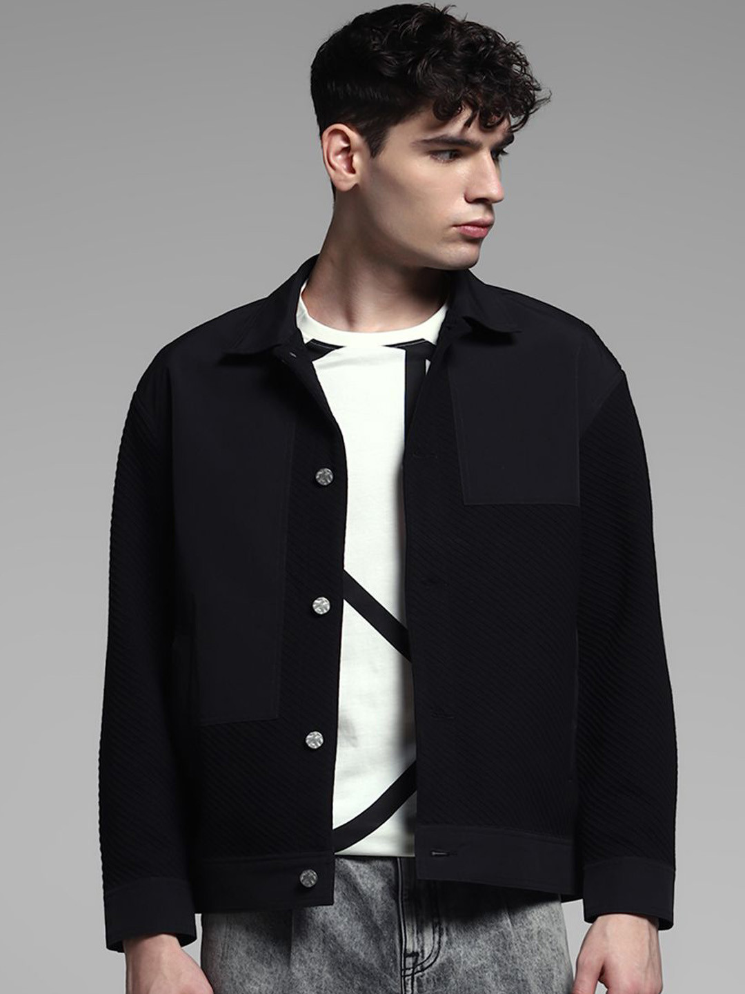 

Jack & Jones Men Spread Collar Solid Casual Shacket, Black