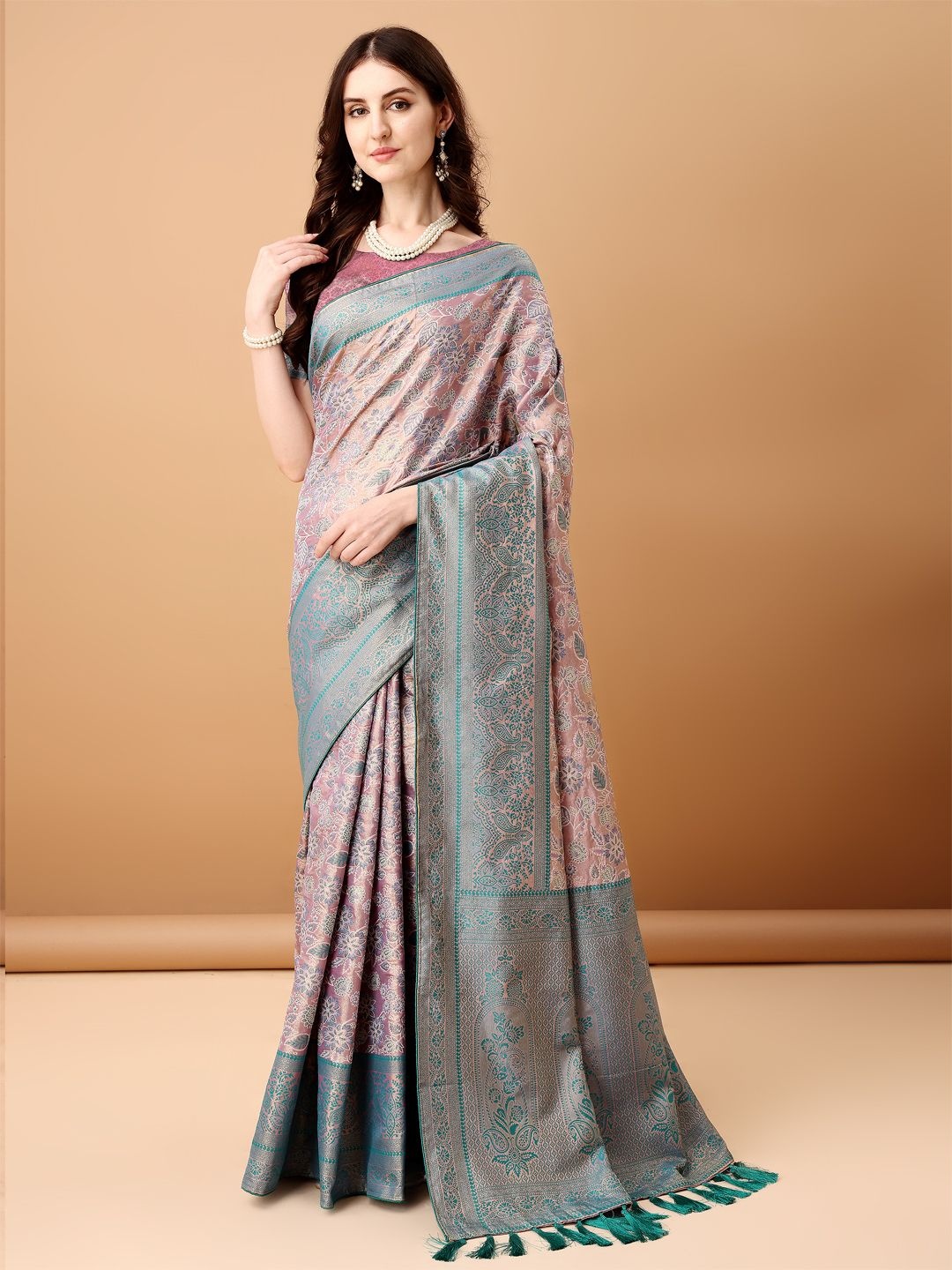

GRISHU COLLECTION Floral Woven Design Saree, Grey
