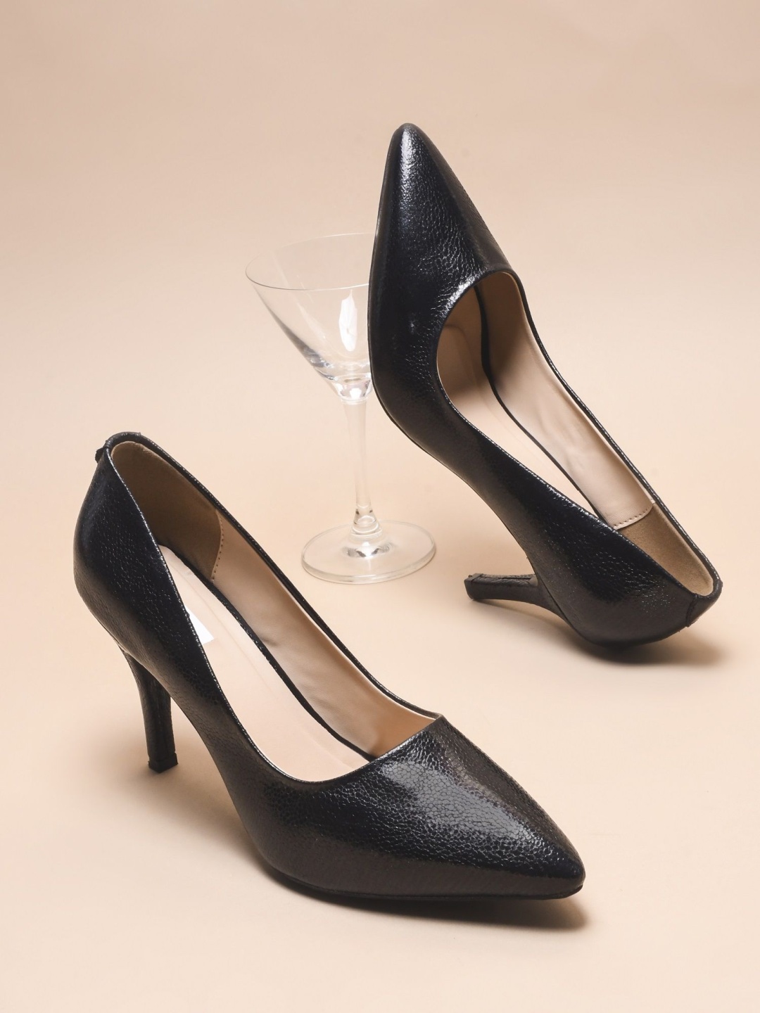 

THE WHITE POLE Women Textured Stiletto Pumps, Black