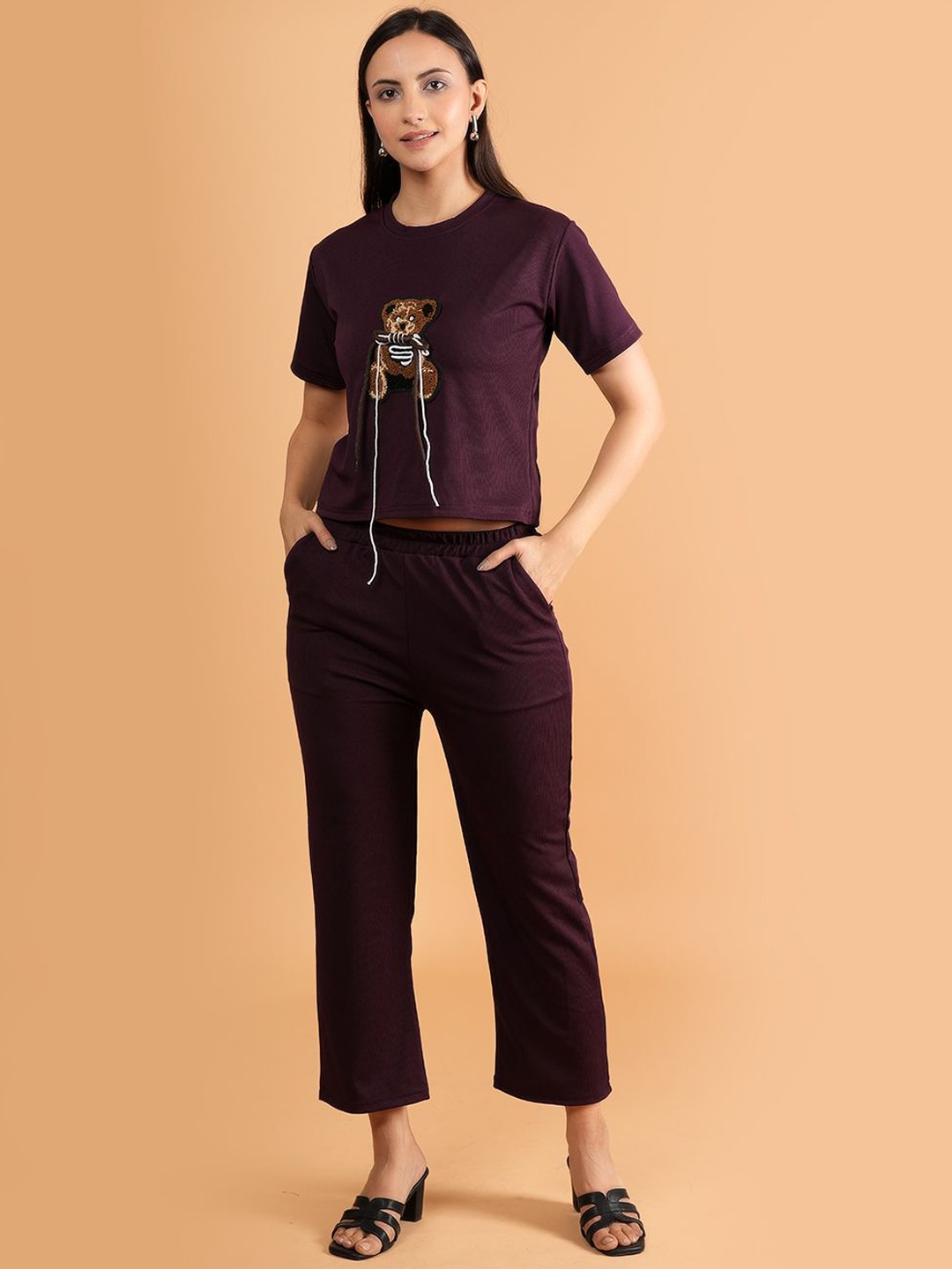 

BAESD Self Design Round Neck Pure Cotton Top & Trousers, Maroon