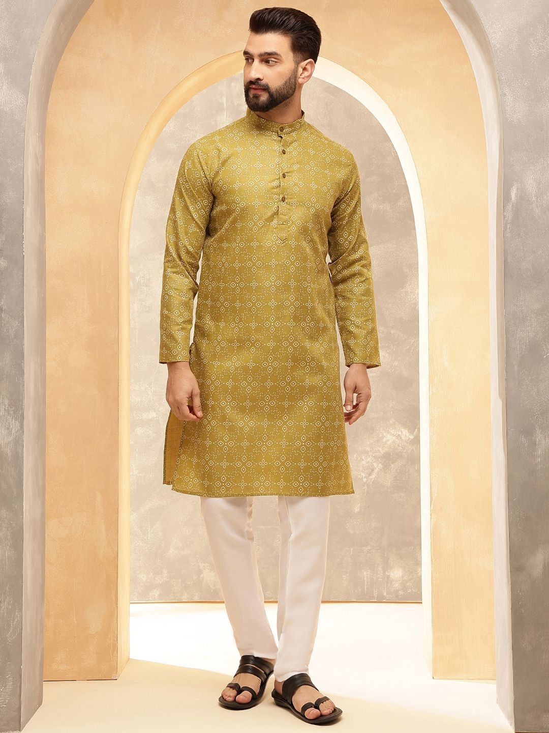 

Anouk Olive Green Floral Printed Mandarin Collar Straight Kurta With Pyjamas