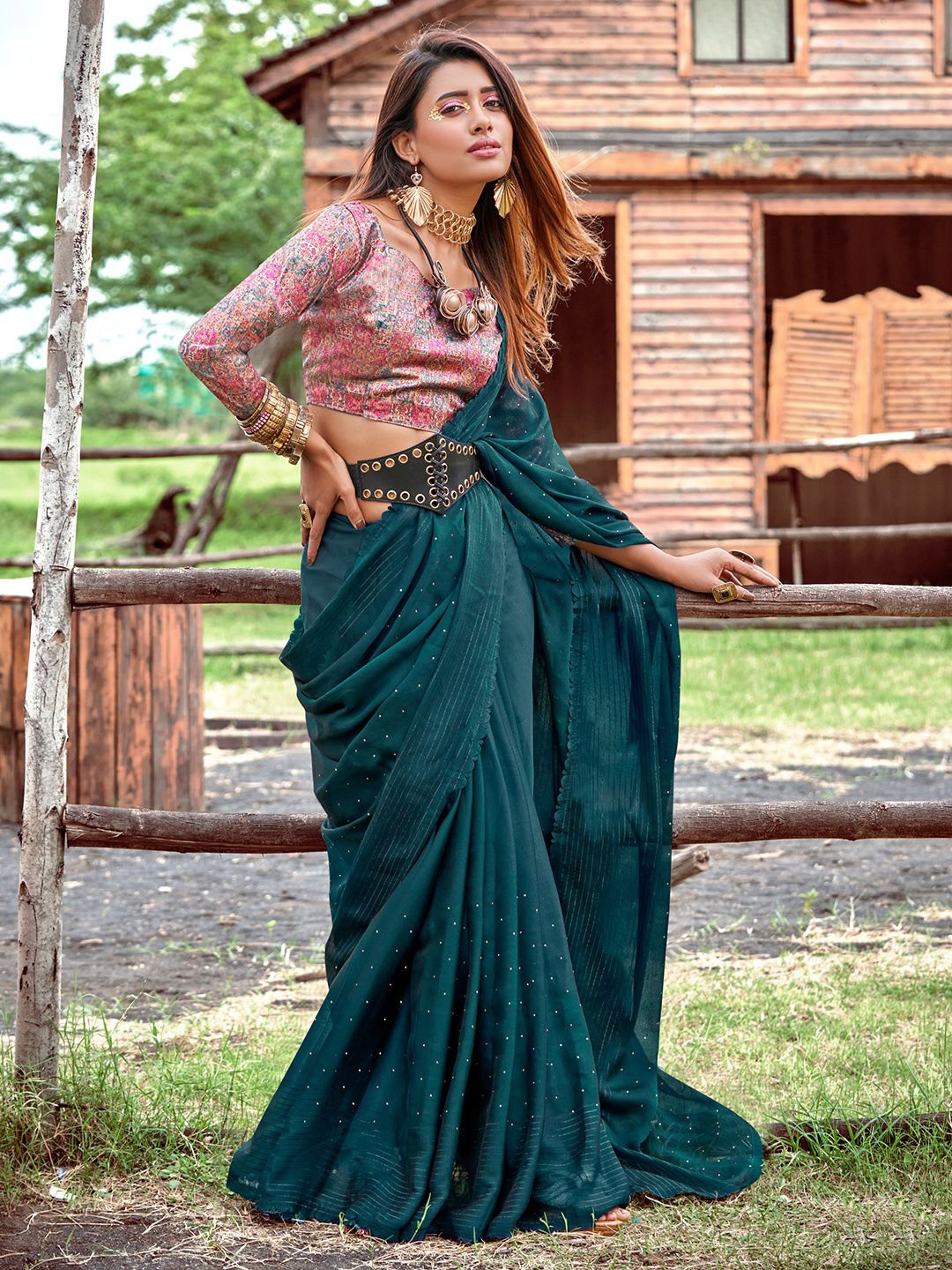

Mitera Embellished Beads and Stones Saree, Teal