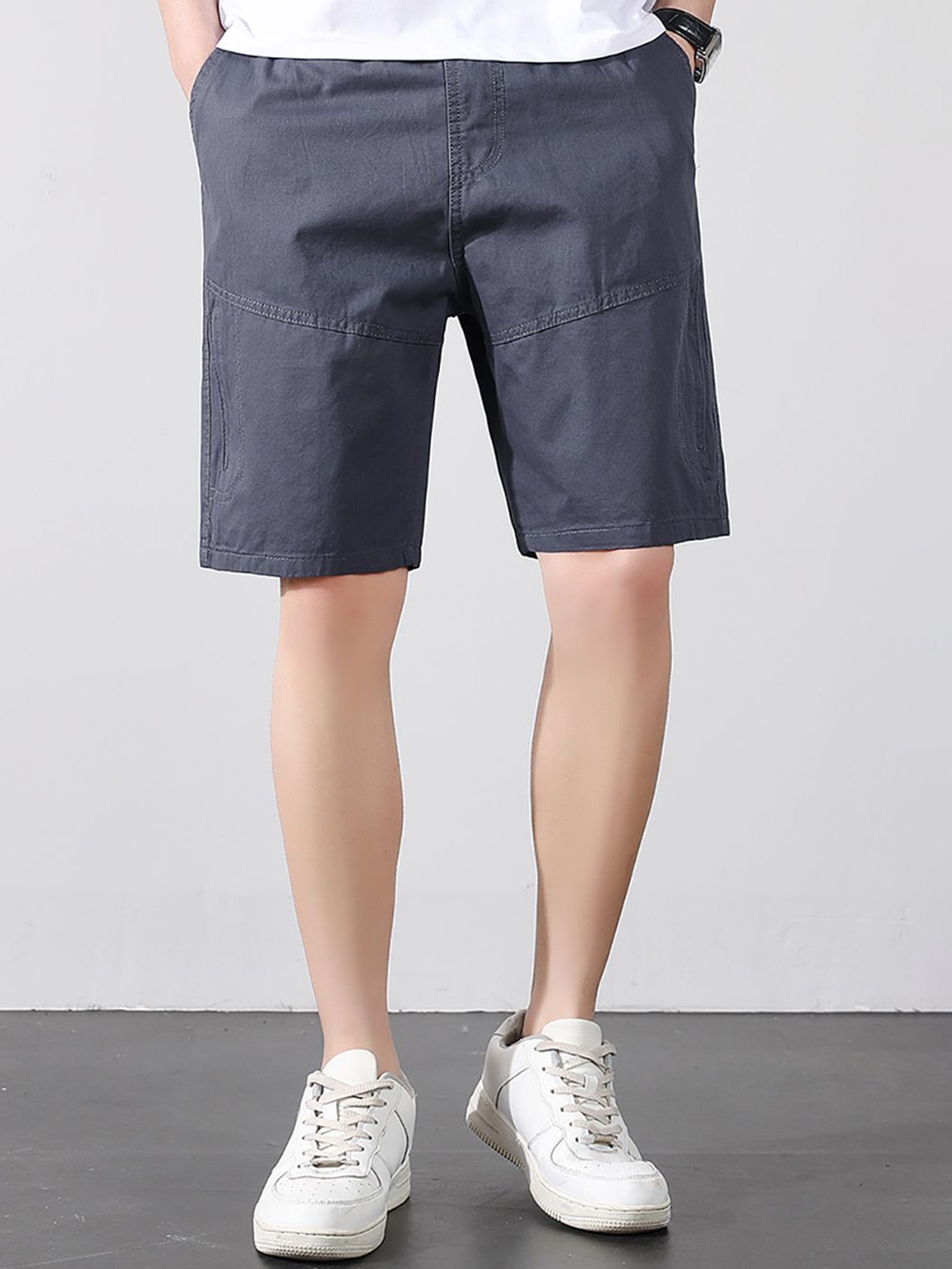 

StyleCast x Revolte Men Shorts, Grey