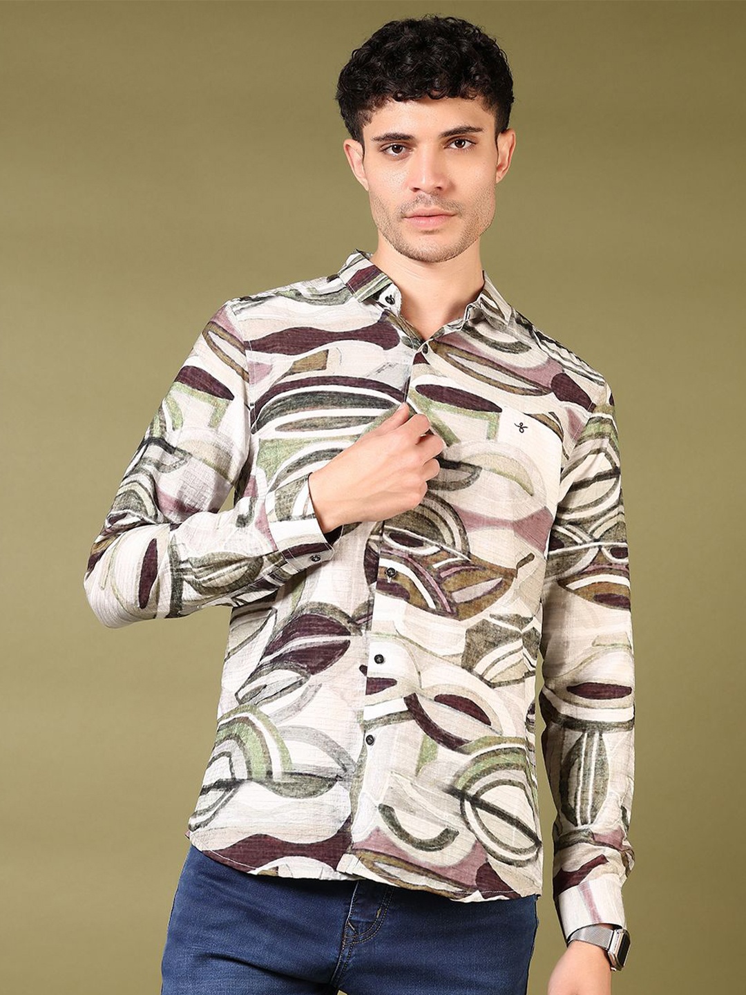 

V-Mart Men Spread Collar Abstract Printed Cotton Casual Shirt, White