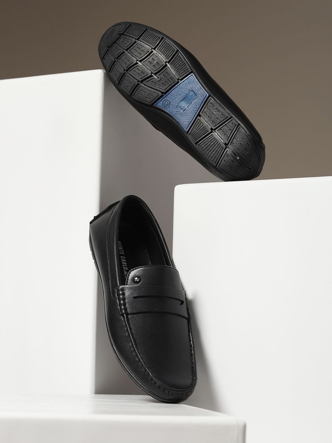 

Monte Carlo Men Leather Loafers, Black