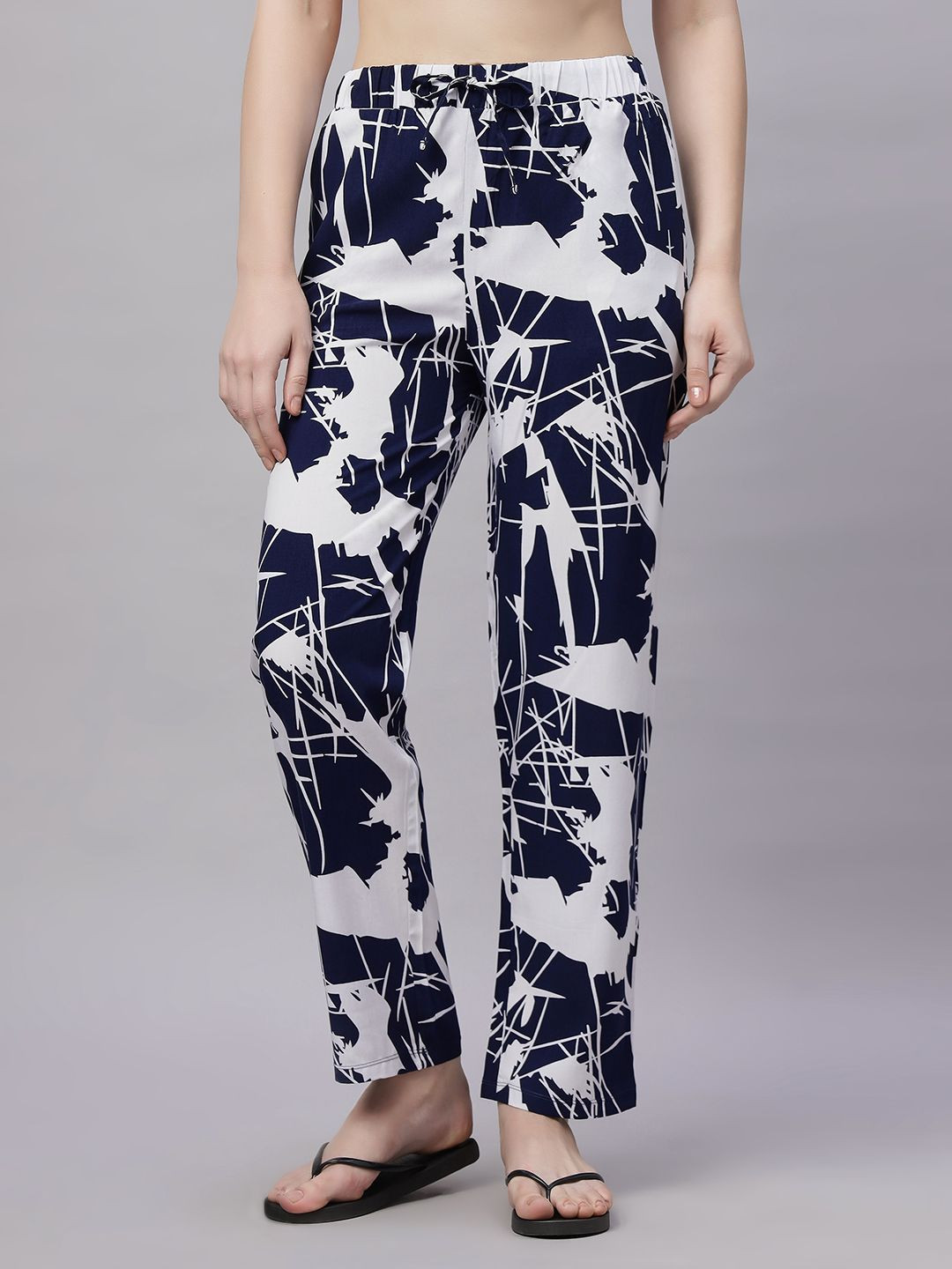 

Soie Women Supersoft Rayon Printed Mid-Rise Pyjamas with Pockets, Navy blue