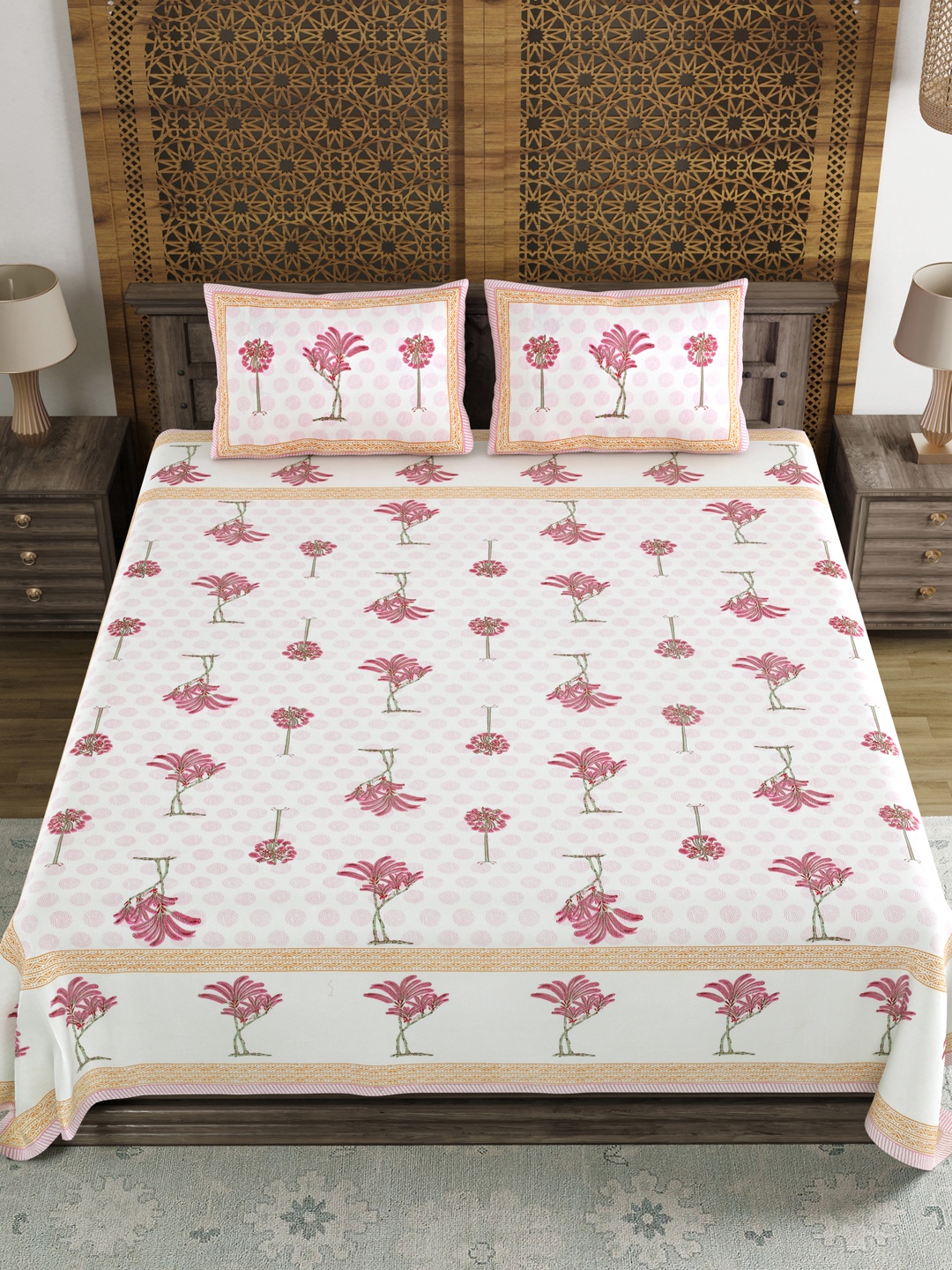 

Myntra Elegant Homes Pink Printed 210 TC King Bedsheet Set 2.6924m x 2.6924m