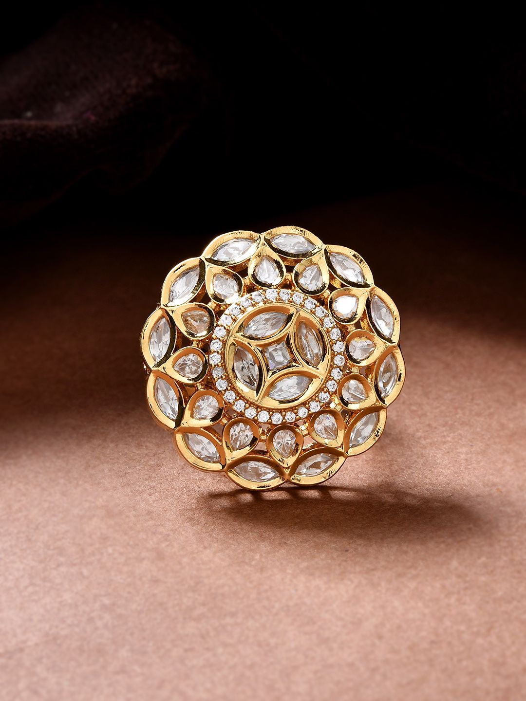 

Voylla Kundan Opulance Rajvadi Ring, Gold