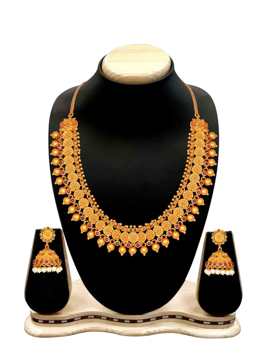

Peora Gold-Plated Artificial Stone-Studded & Beaded Jewellery Set
