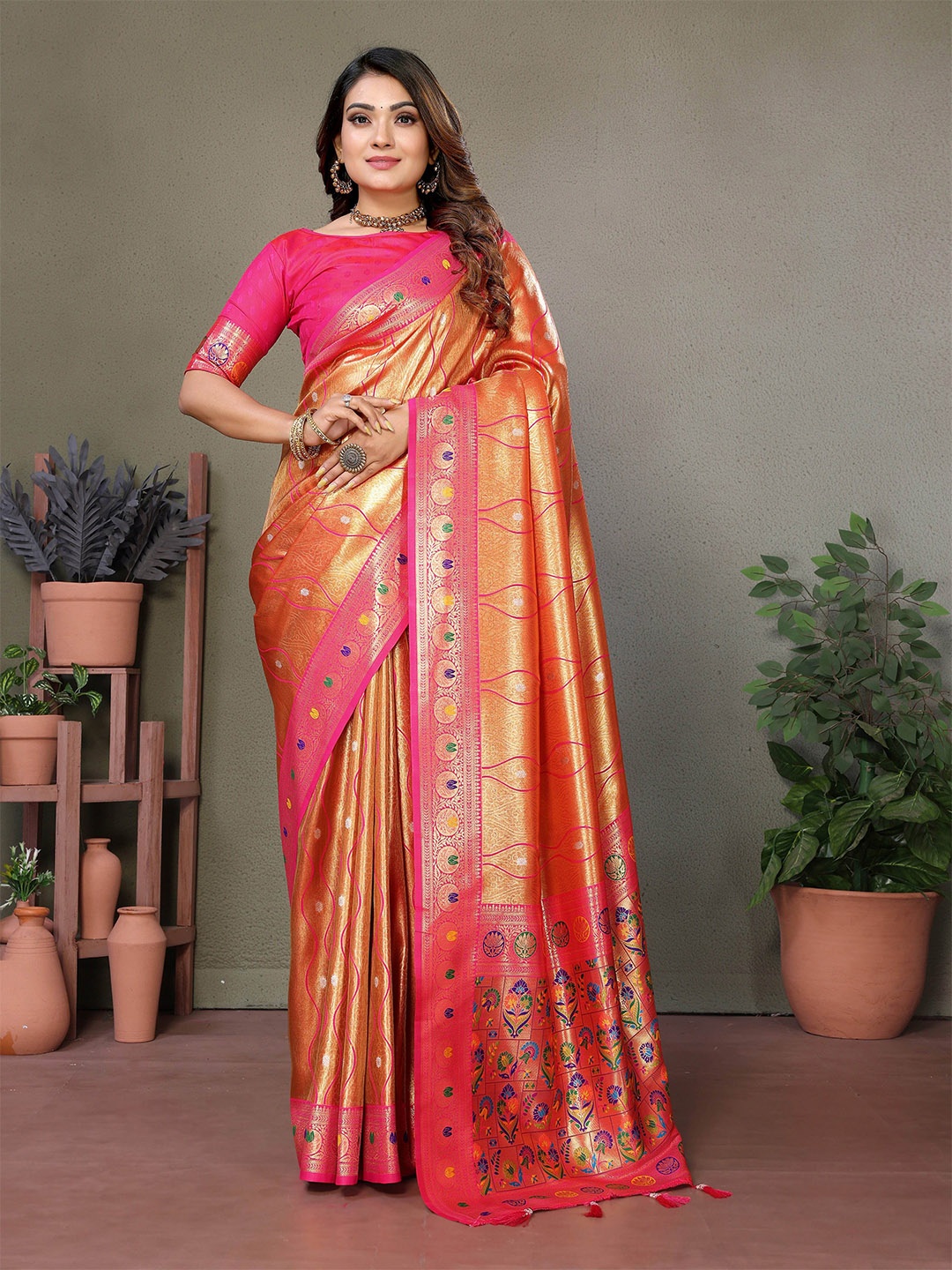 

Vintro Woven Design Zari Tissue Banarasi Saree, Orange