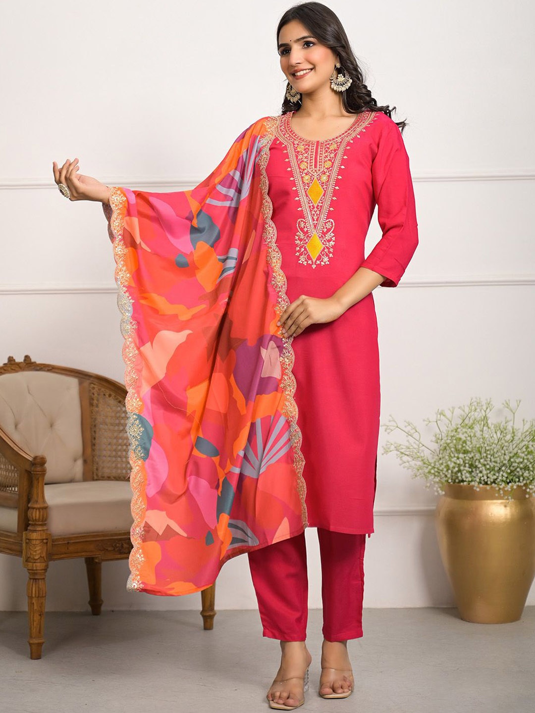 

Meena Bazaar Floral Yoke Design Sequinned Straight Kurta With Trouser And Dupatta, Pink