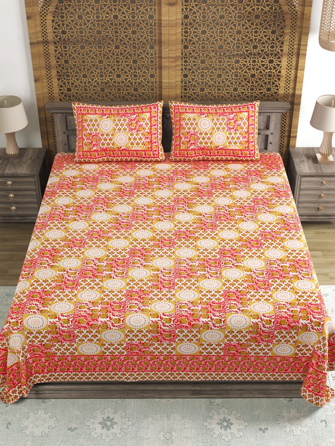 

Myntra Elegant Homes Brown Ethnic Motifs Printed 120 TC King Bedsheet Set 2.18 m X 2.64 m