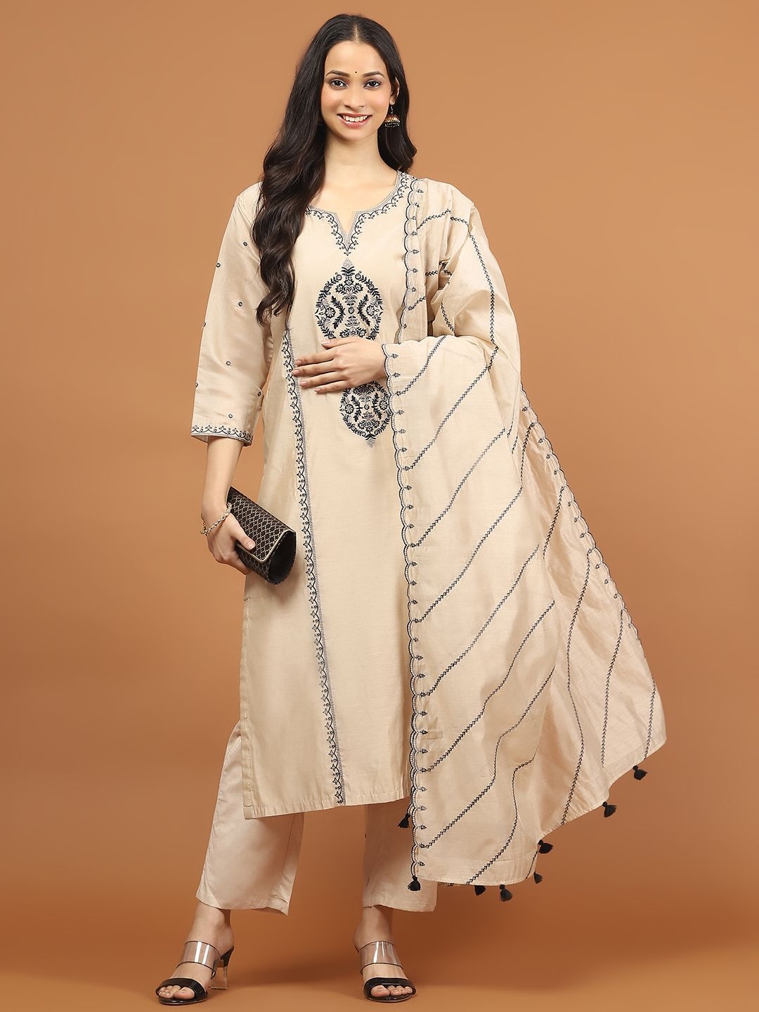 

Meena Bazaar Floral Embroidered Chanderi Silk Straight Kurta With Trouser And Dupatta, Beige