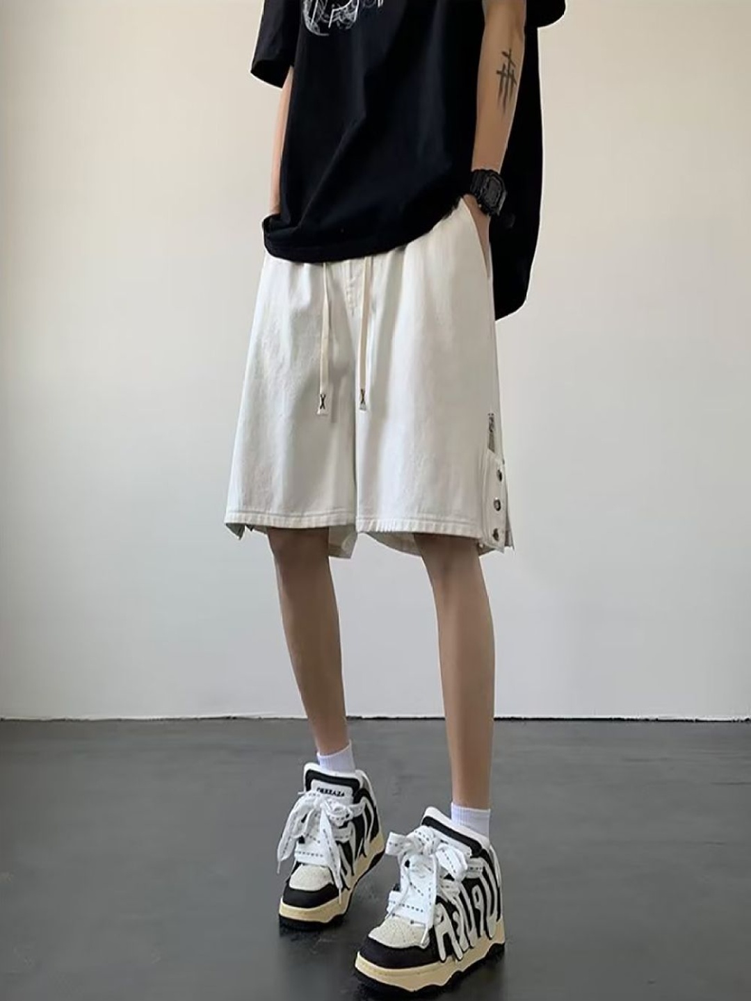 

StyleCast x Revolte Men Shorts, White