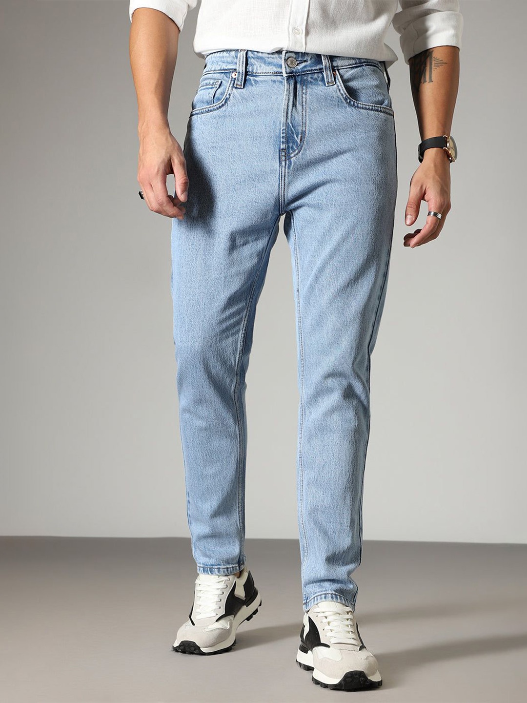 

Banana Club Men Mid Light Blue Straight Fit Denim Jeans