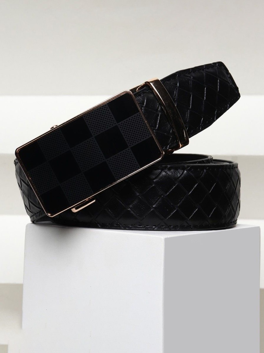

Provogue Men Textured Belt, Black