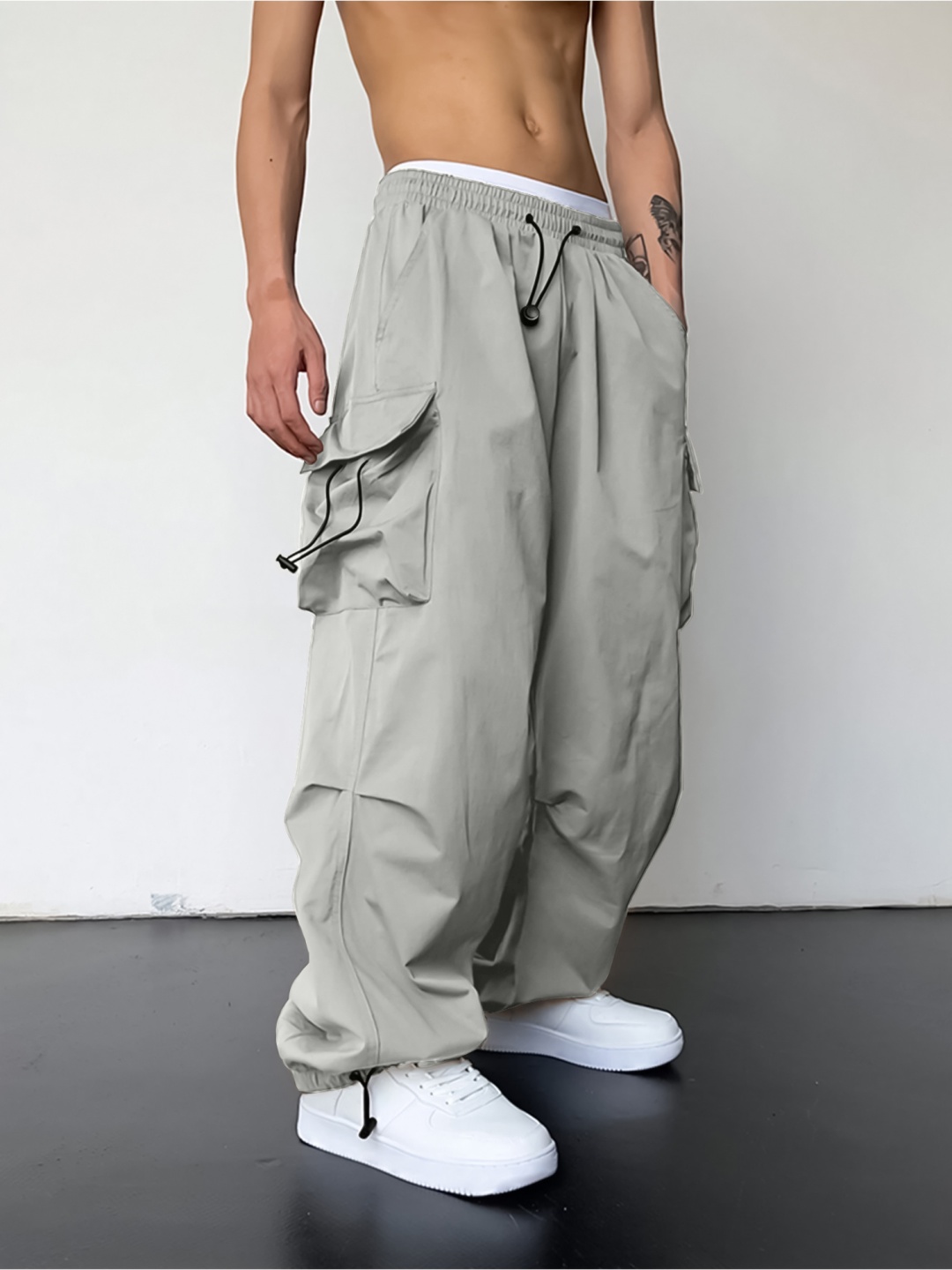 

Maniac Men Baggy fit Cargo Pant, Silver