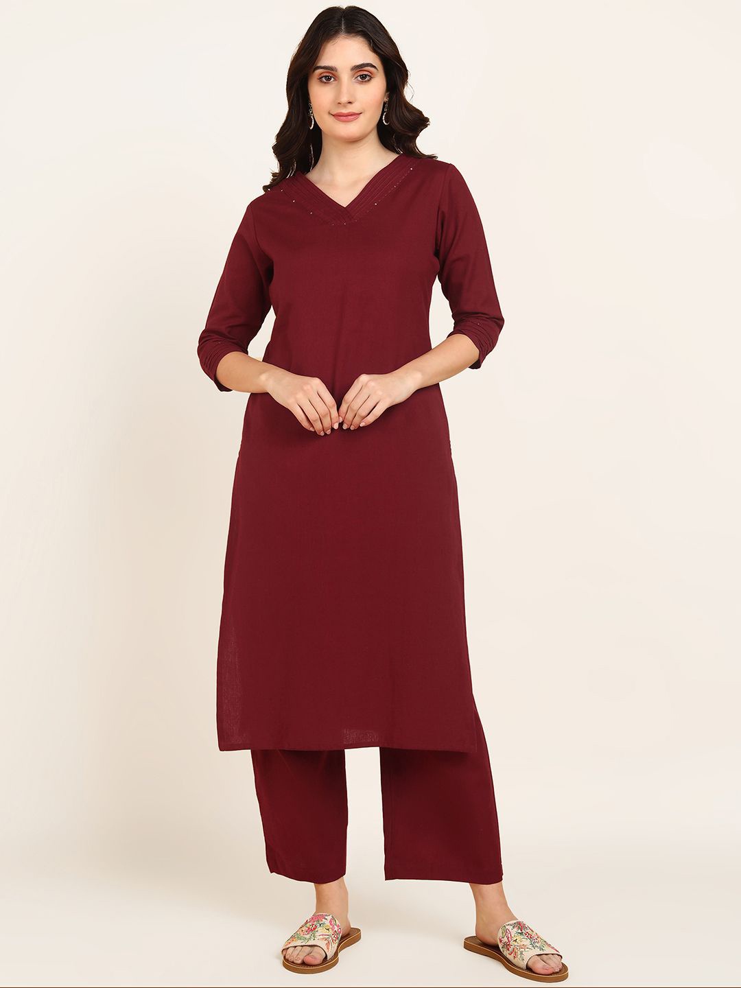 

BLOCKS OF INDIA V-Neck Sequinned Pure Cotton Straight Kurta With Palazzo, Maroon